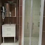 Hotel L'enclos Du Puy-mary Clermont-Ferrand